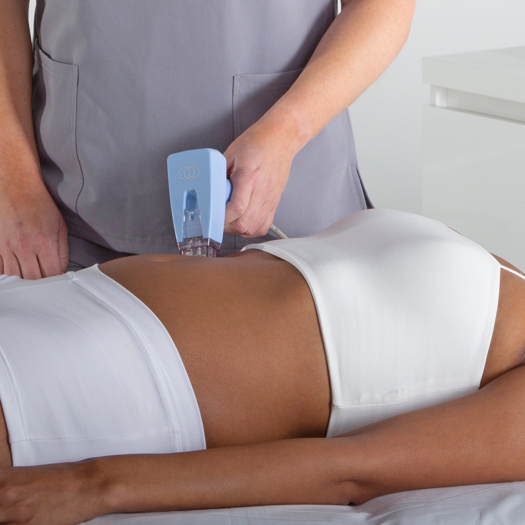 Sculpt and tighten your body with award-winning Morpheus8 fractional radio frequency technology at CJ Laser. Treating stubborn fat, stretch marks, loose skin and more